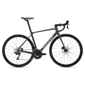 Maanteeratas GIANT TCR Advanced 2 KOM (2026) Stealth Chrome (L)